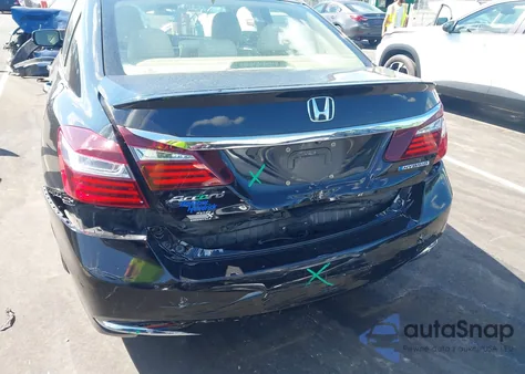 2017 Honda Accord Hybrid z USA, uszkodzony, nr VIN JHMCR6F31HC000380